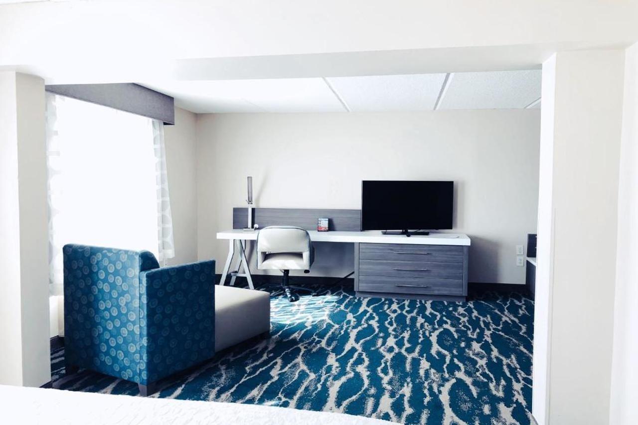 Comfort Inn & Suites Greenville Near Convention Center Экстерьер фото