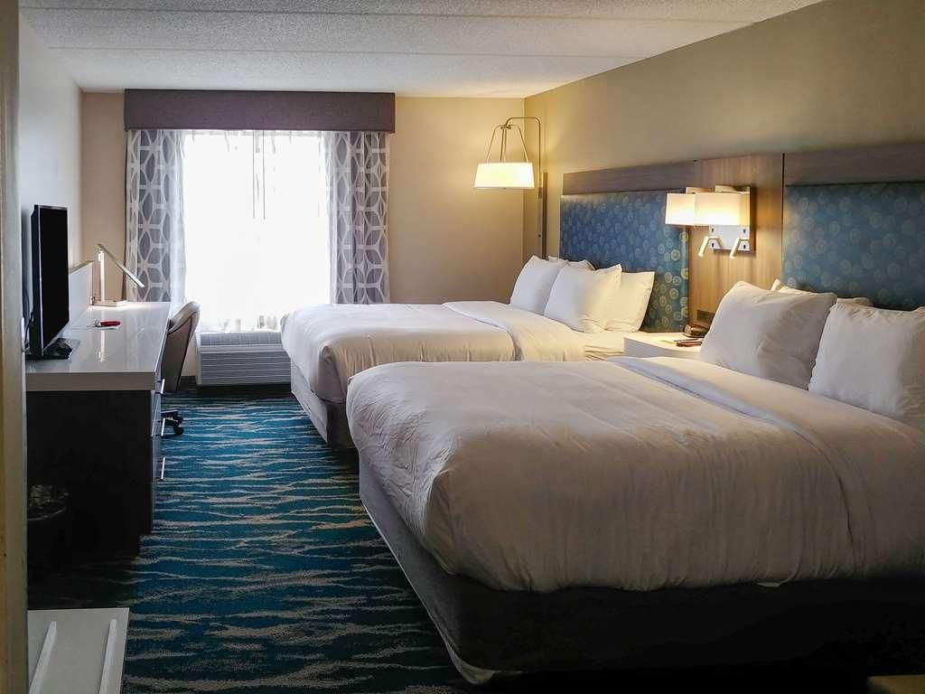 Comfort Inn & Suites Greenville Near Convention Center Номер фото