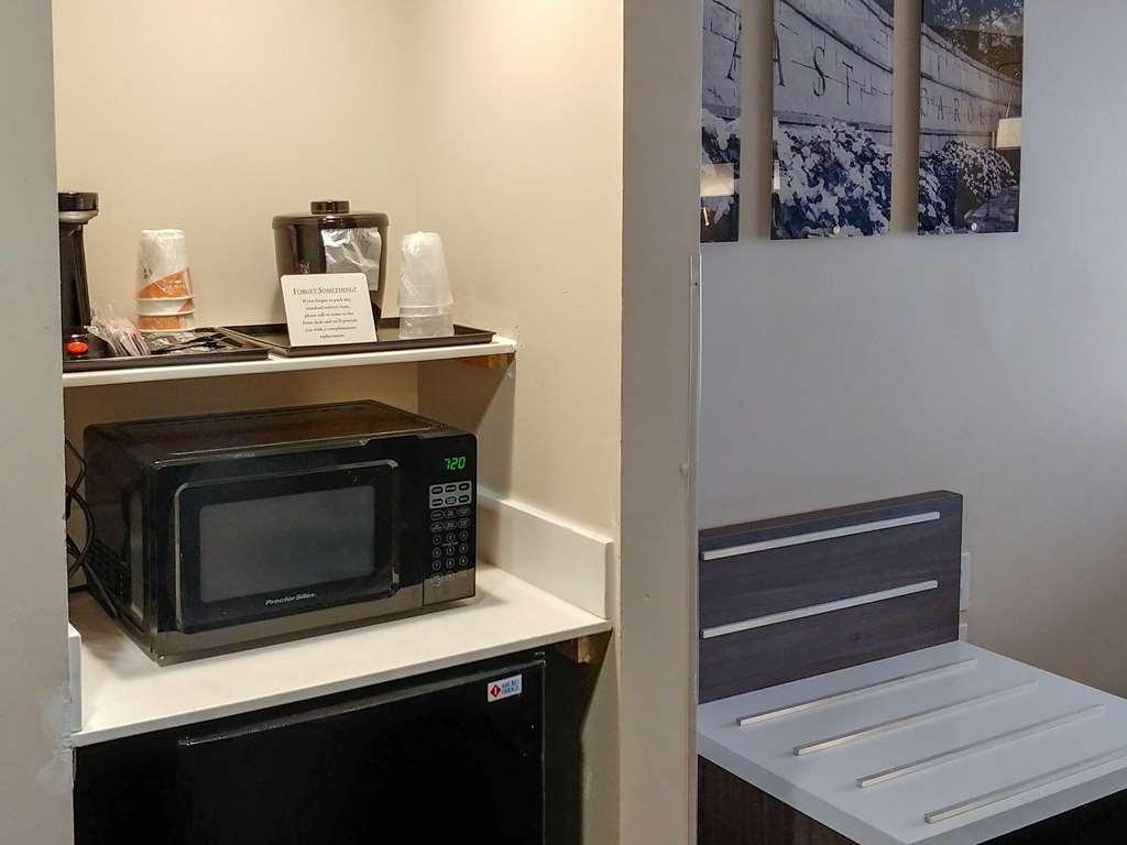 Comfort Inn & Suites Greenville Near Convention Center Номер фото