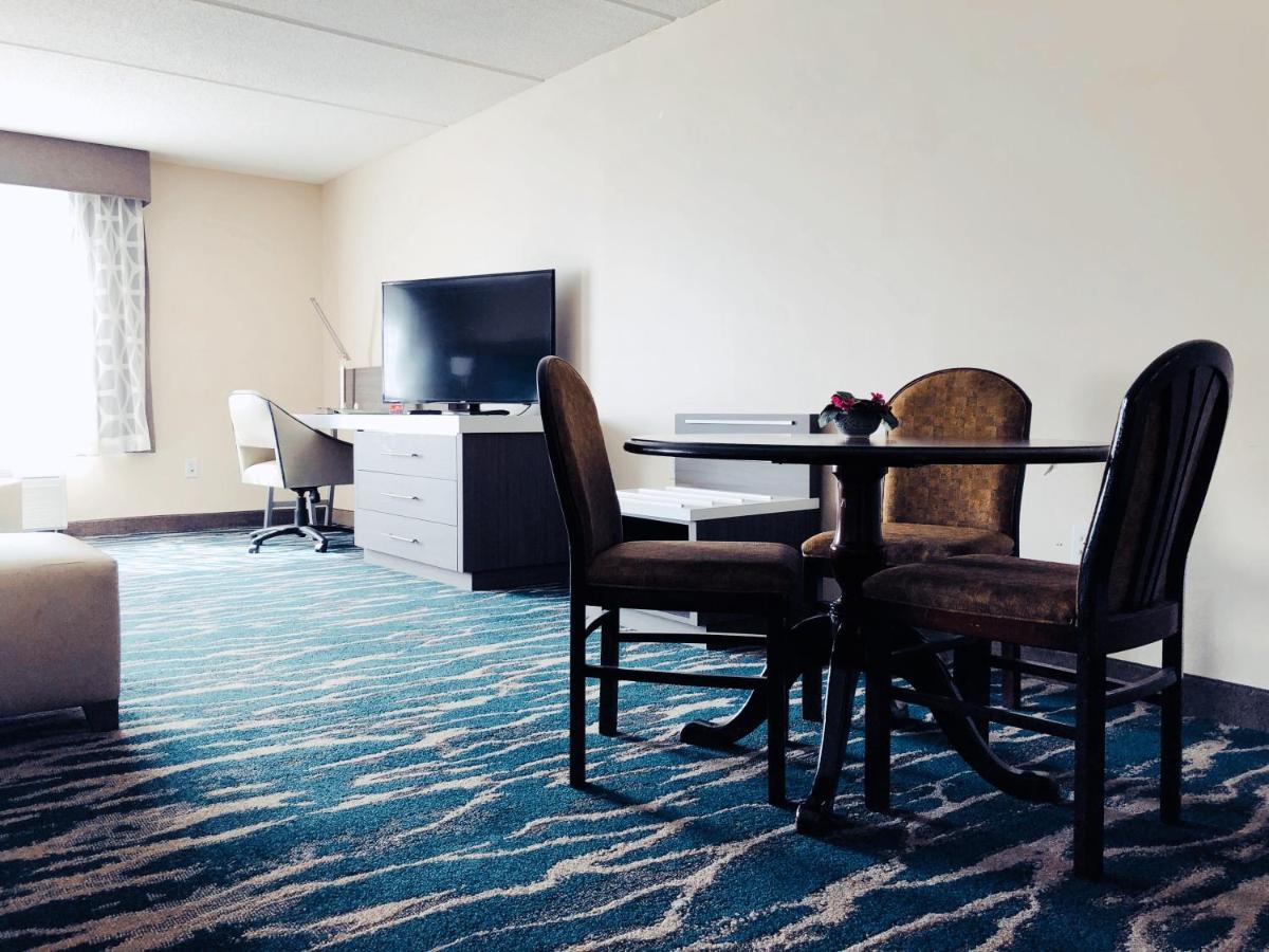 Comfort Inn & Suites Greenville Near Convention Center Экстерьер фото