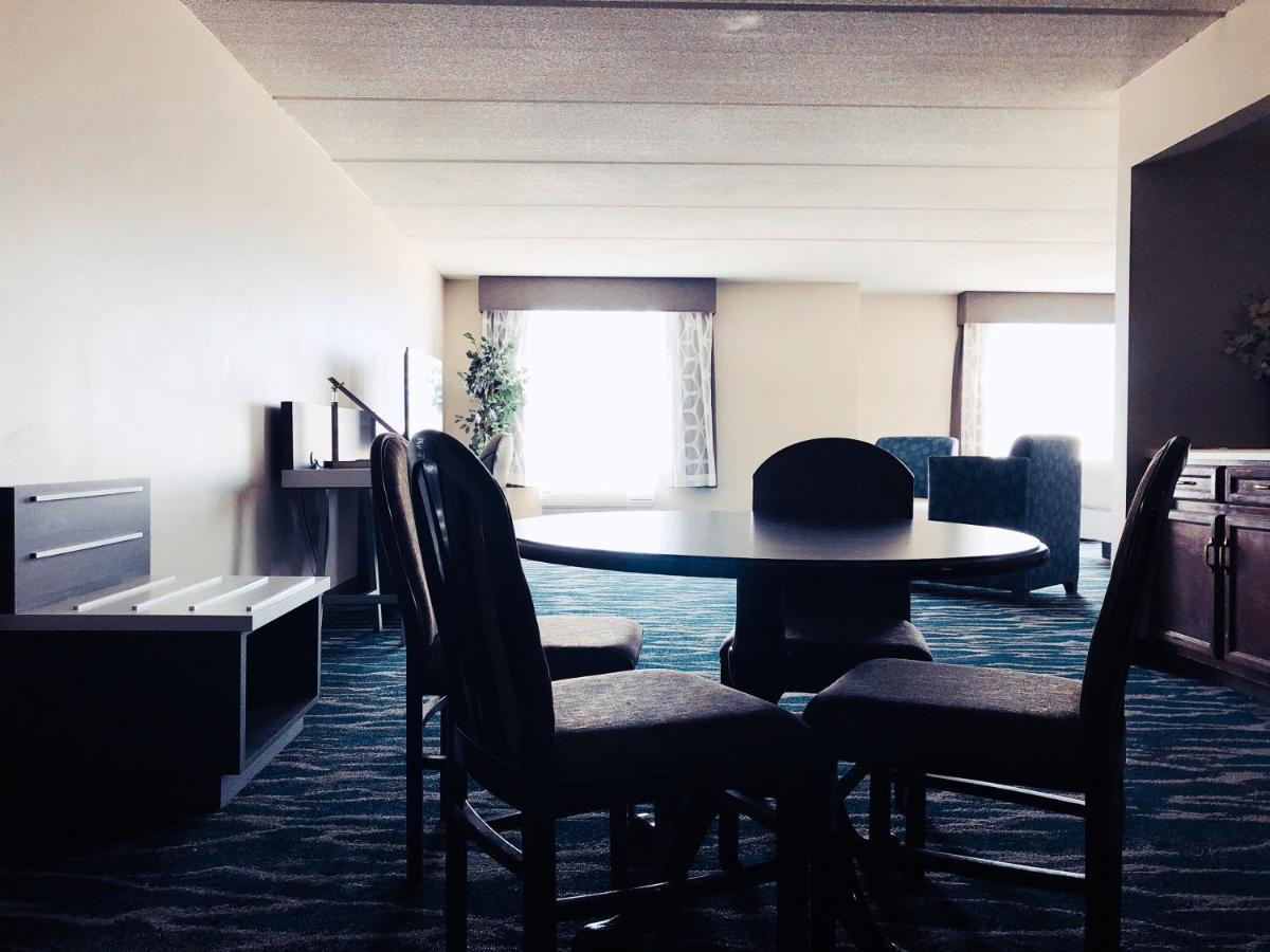 Comfort Inn & Suites Greenville Near Convention Center Экстерьер фото